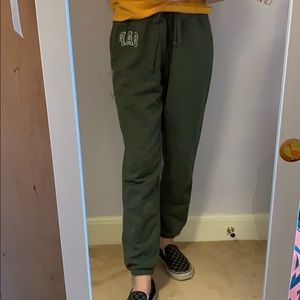 Gap Sweatpants
